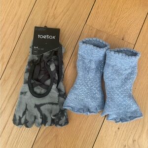 Set of 2 ToeSox Pilates/Yoga/Grippy Socks